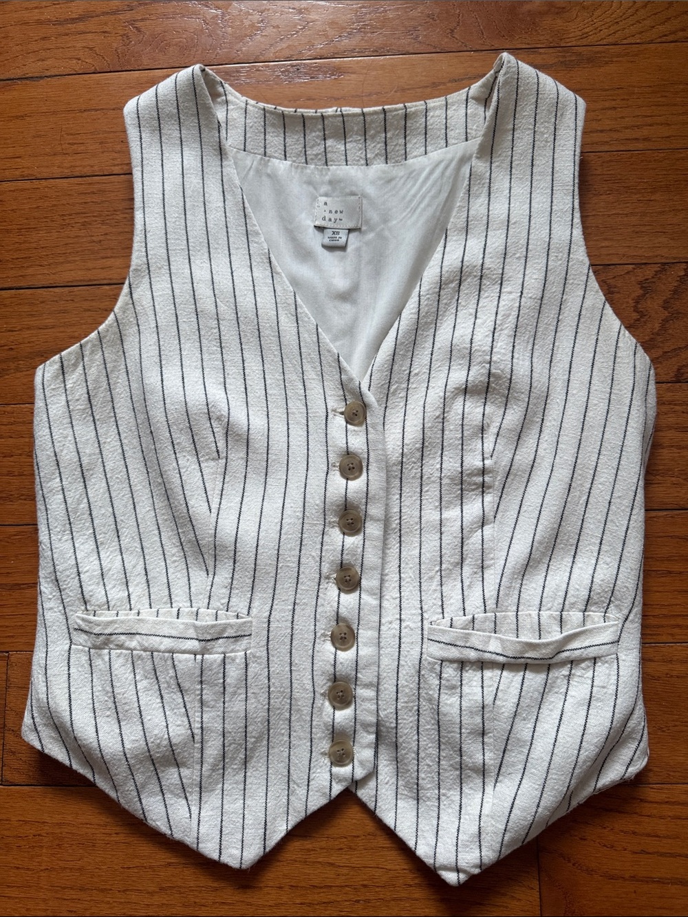 a new day women’s cream pinstripe linen blend vest
